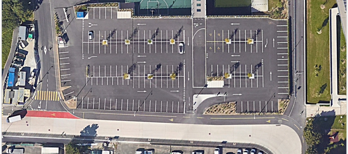 4265-parking vue du ciel